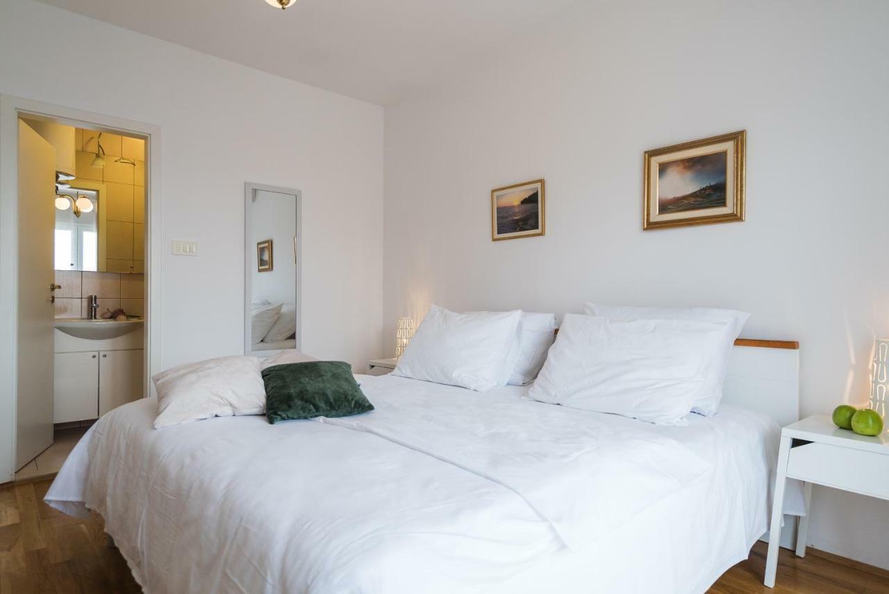 Guest House Lana Split Ngoại thất bức ảnh
