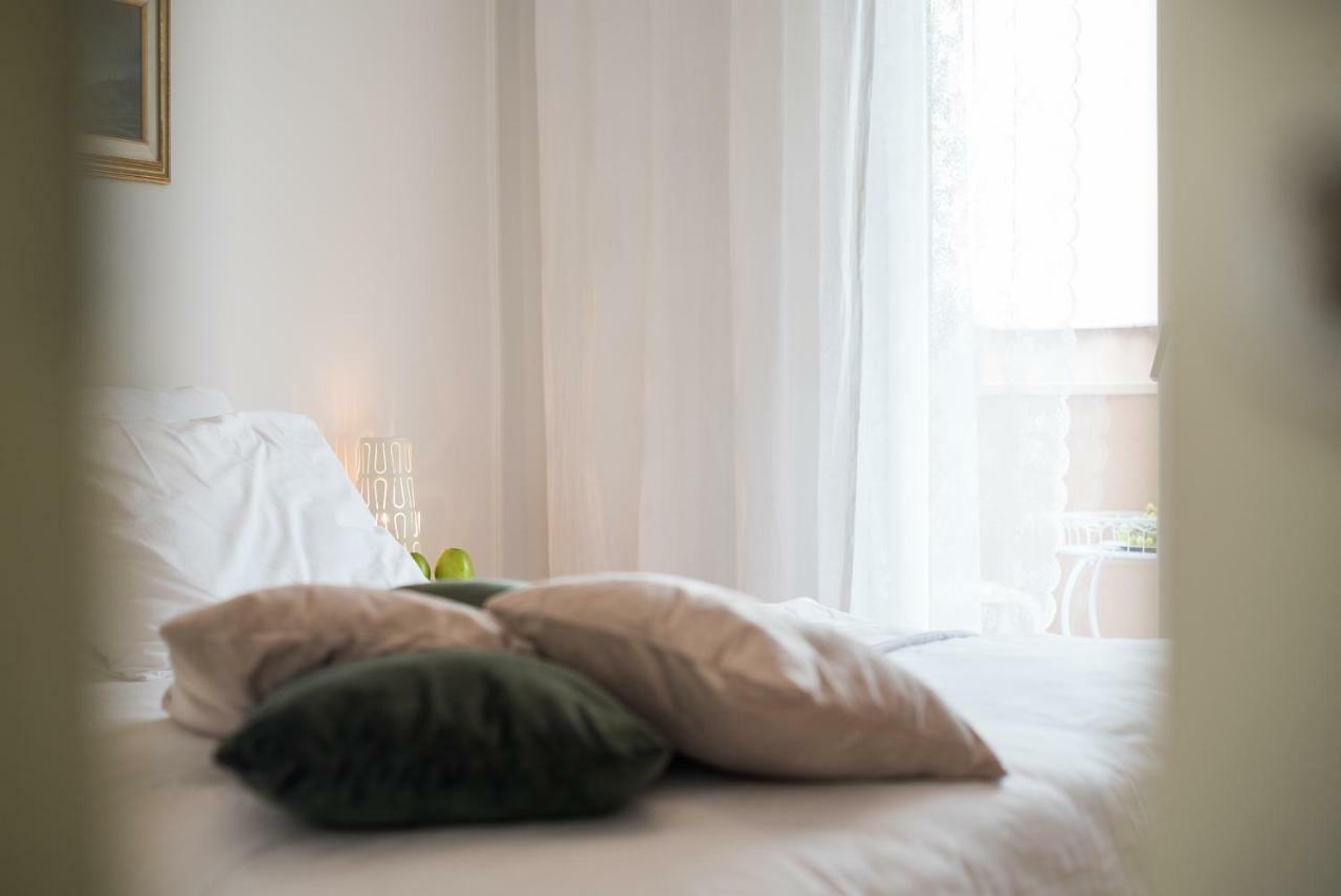 Guest House Lana Split Ngoại thất bức ảnh